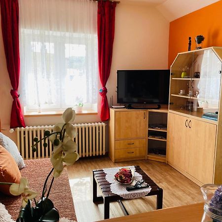 Apartman Trutnov-Porici Eksteriør bilde