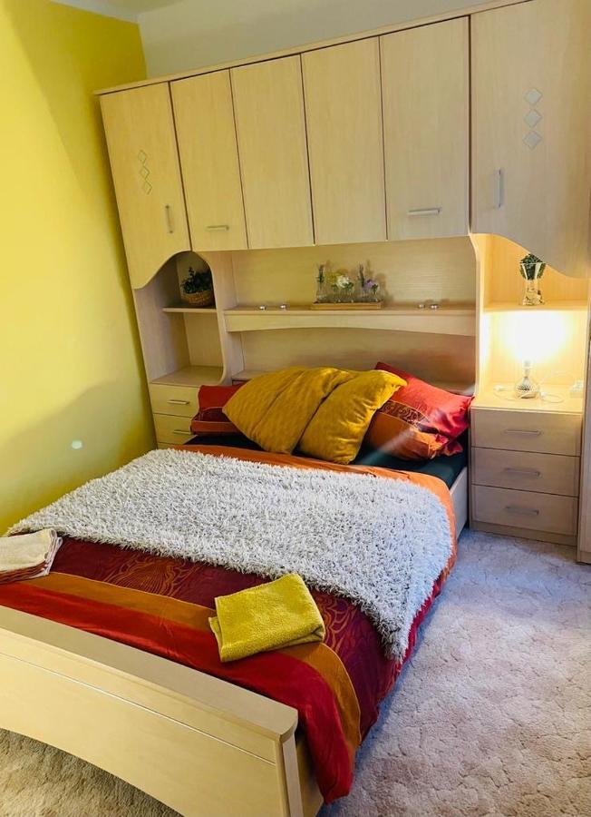 Apartman Trutnov-Porici Eksteriør bilde